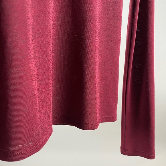 ZARA Maroon Stretchable Full Sleeve Top with Black Faux Fur Collar - Picture 10 of 10